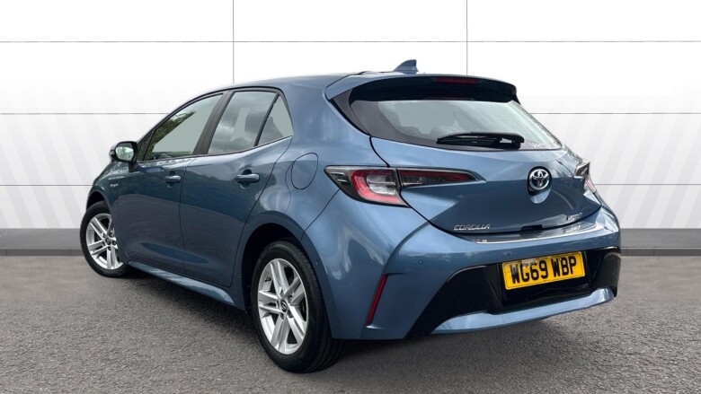 Toyota Corolla 1.8 VVT-i Hybrid Icon Tech 5dr CVT Hybrid Hatchback